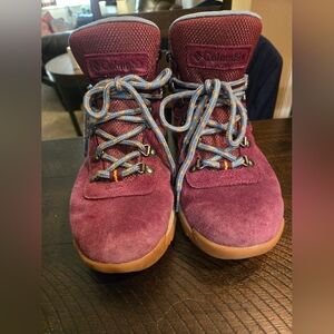 Columbia Purple and Blue Hiking Boots with Ankle Support Sz 8
